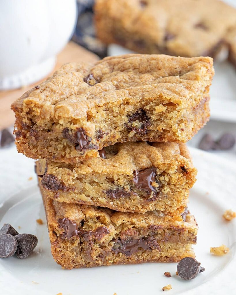 Vegan Chocolate Chip Blondies