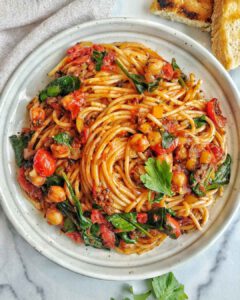 Roasted Tomato Spaghetti with Spinach & Chickpeas