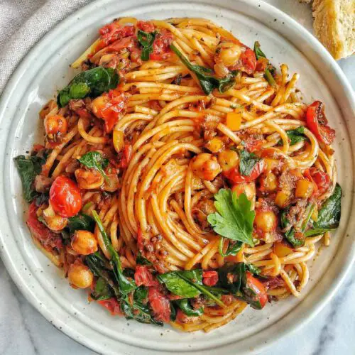 Roasted Tomato Spaghetti with Spinach & Chickpeas
