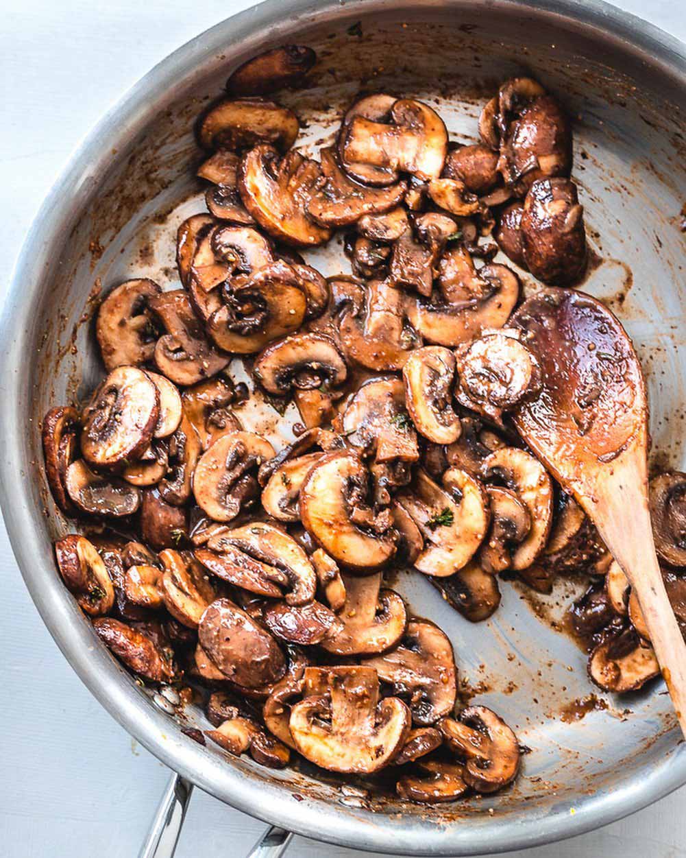Healthy Balsamic Mushrooms recipe displayed in a pan.