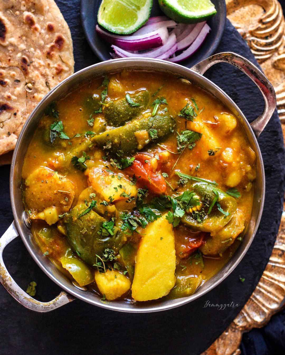 One-Pot Potato and Bell Pepper Curry