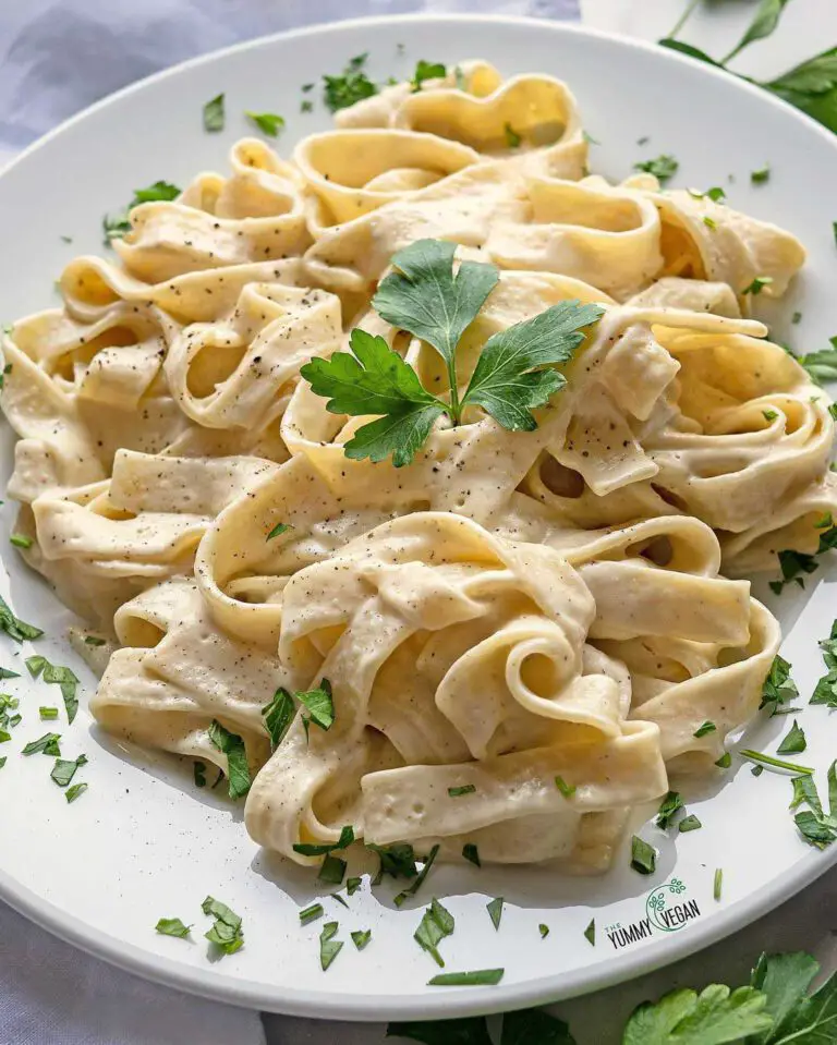 Vegan Fettucine Alfredo recipe served on a plate.